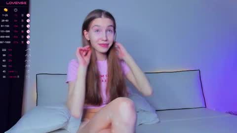 Hailey online show from 03.06.25