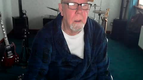 Snapshot of dirtboy_1 chatting on 06.15.26 dirtboy_1 online show from 06.15.26