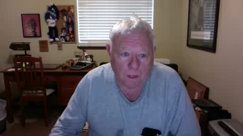 Snapshot of dirtrider195080438 chatting on 04.12.26 dirtrider195080438 online show from 04.12.26