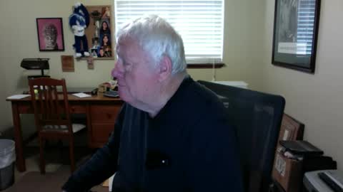 Snapshot of dirtrider195080438 chatting on 05.27.26 dirtrider195080438 online show from 05.27.26