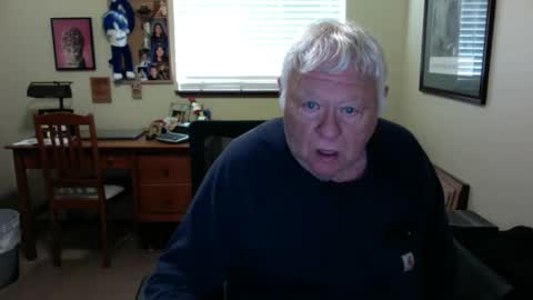 Snapshot of dirtrider195080438 chatting on 05.29.26 dirtrider195080438 online show from 05.29.26