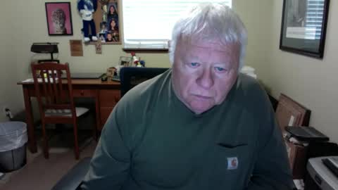 Snapshot of dirtrider195080438 chatting on 06.02.26 dirtrider195080438 online show from 06.02.26