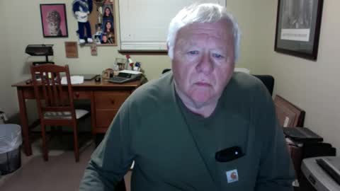 Snapshot of dirtrider195080438 chatting on 06.07.26 dirtrider195080438 online show from 06.07.26