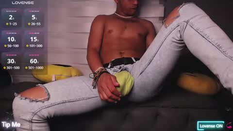 Snapshot of dirty_27cms chatting on 12.07.24 dirty_27cms online show from 12.07.24