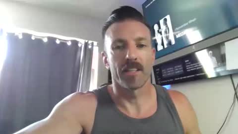 Snapshot of dirty_birdy_ chatting on 04.10.26 dirty_birdy_ online show from 04.10.26