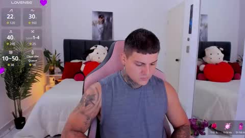 johny online show from 10.15.25
