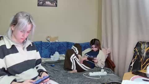 Dirty Kiss69 online show from 12.17.25