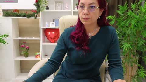 Snapshot of dirty_mature chatting on 12.30.24 dirty_mature online show from 12.30.24