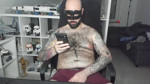 Snapshot of dirtybalws chatting on 01.20.25 Robert online show from 01.20.25