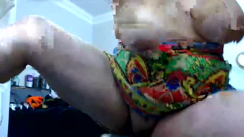 Daisy Wylde online show from 10.05.25