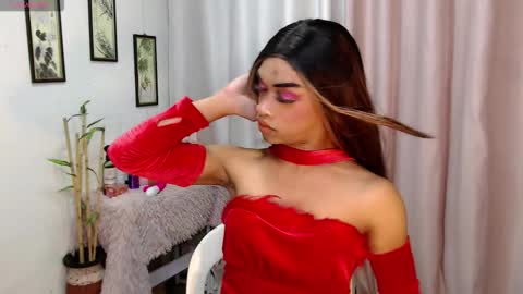 Ivana  Yanna and Elisha online show from 12.17.25