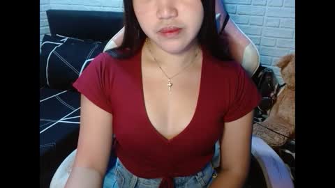 Snapshot of dirtylexa31 chatting on 02.27.25 LEXA online show from 02.27.25