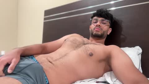 Snapshot of dirtynick1 chatting on 09.29.25 dirtynick1 online show from 09.29.25