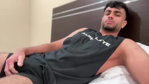 Snapshot of dirtynick1 chatting on 12.21.25 dirtynick1 online show from 12.21.25