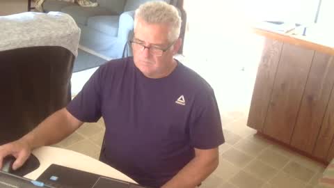 Snapshot of dirtyolman1968 chatting on 09.20.25 Joe online show from 09.20.25