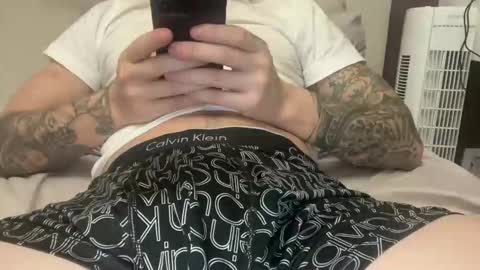 Snapshot of dirtyprettyboi chatting on 11.04.25 buy tokens with link online show from 11.04.25