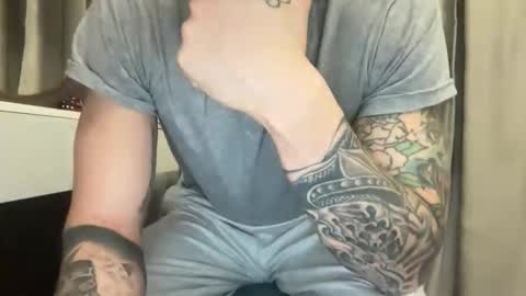 Snapshot of dirtyprettyboi chatting on 01.05.26 buy tokens with link online show from 01.05.26