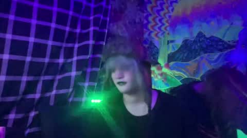 Snapshot of discardedreject chatting on 02.10.25 Discarded Reject online show from 02.10.25