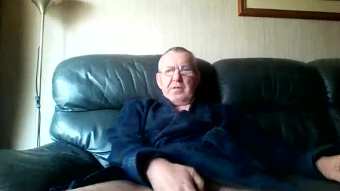 Snapshot of discovery63 chatting on 01.08.25 discovery63 online show from 01.08.25