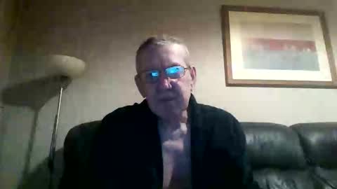 Snapshot of discovery63 chatting on 01.05.26 discovery63 online show from 01.05.26