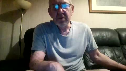 Snapshot of discovery63 chatting on 01.13.26 discovery63 online show from 01.13.26