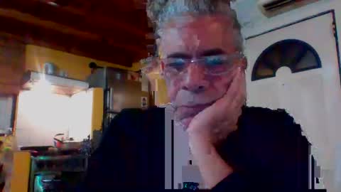 Snapshot of discretopasivo chatting on 04.27.26 discretopasivo online show from 04.27.26