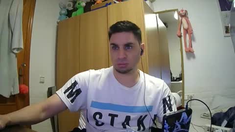 Snapshot of diselobienclaro chatting on 12.20.25 diselobienclaro online show from 12.20.25