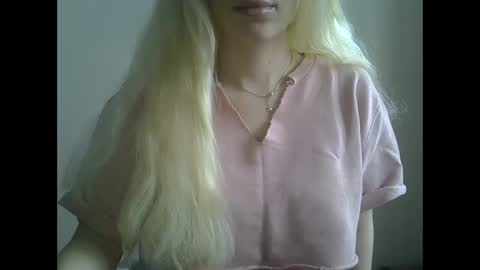 DitaMilton online show from 01.14.26