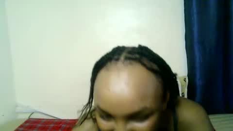Snapshot of diva_cheupe chatting on 04.06.26 diva_cheupe online show from 04.06.26