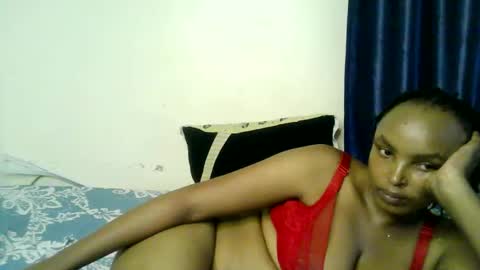 Snapshot of diva_cheupe chatting on 04.14.26 diva_cheupe online show from 04.14.26