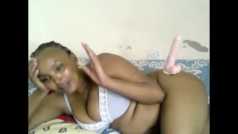 Snapshot of diva_cheupe chatting on 05.21.26 diva_cheupe online show from 05.21.26