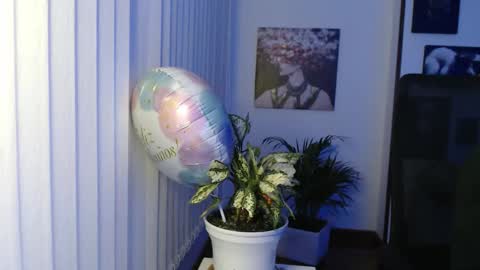 Hera online show from 12.18.25