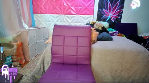 Jade Divyne online show from 12.10.24