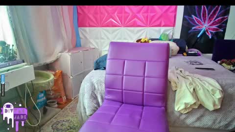 Jade Divyne online show from 12.23.24