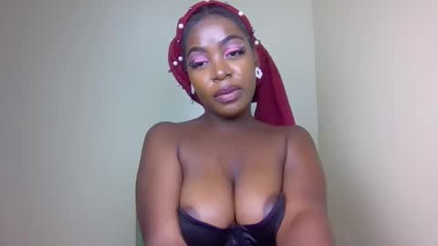 Snapshot of dixie_sluty chatting on 05.13.26 Dixie online show from 05.13.26