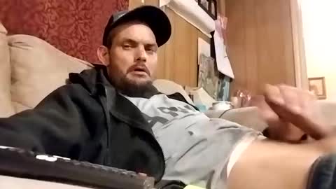 Snapshot of dixonbird41 chatting on 02.24.25 dixonbird41 online show from 02.24.25