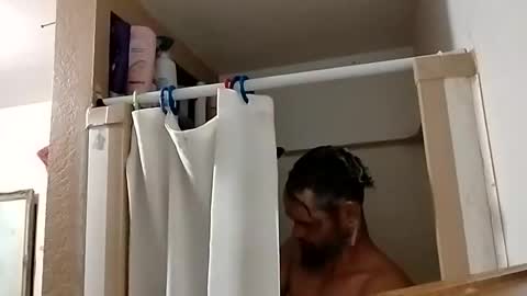 Snapshot of dixonbird41 chatting on 03.05.25 dixonbird41 online show from 03.05.25