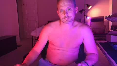 Snapshot of dj_diesel_rat chatting on 10.14.25 dj_diesel_rat online show from 10.14.25