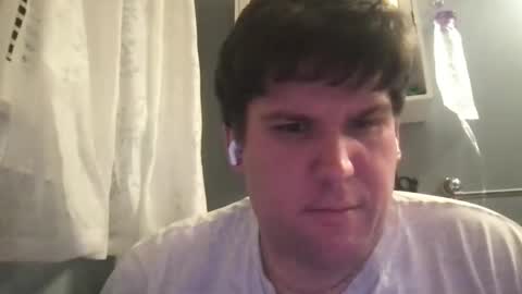 Snapshot of dj_stud chatting on 02.04.26 dj_stud online show from 02.04.26