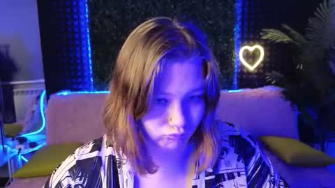 Jenia online show from 10.06.25