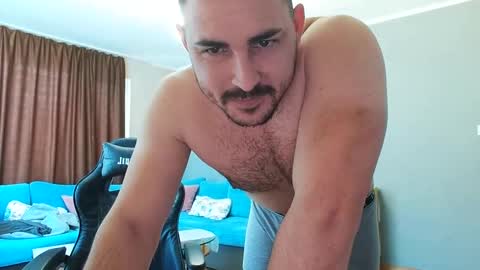 STR8 BOYv online show from 02.13.25