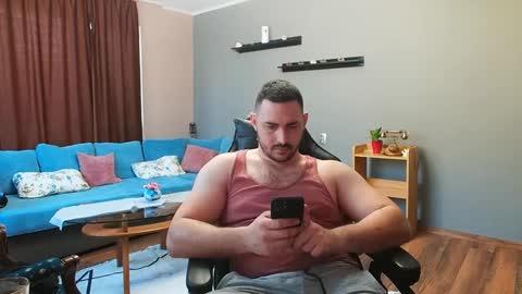 STR8 BOYv online show from 03.06.25