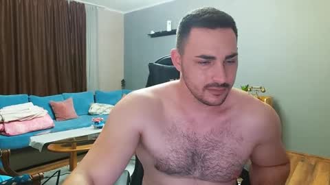 STR8 BOYv online show from 03.12.25