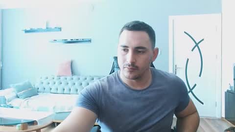 STR8 BOYv online show from 10.16.25
