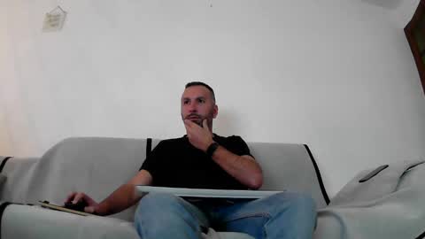 Djo online show from 12.12.24