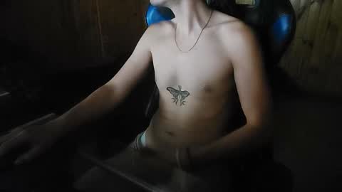 Snapshot of dmez chatting on 12.13.24 dmez online show from 12.13.24