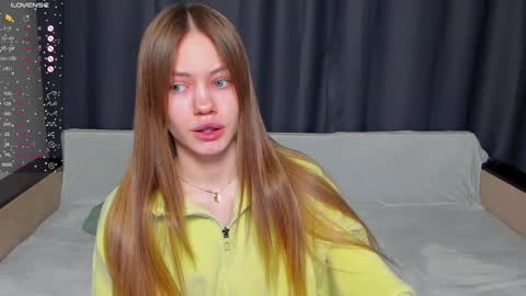 Polly and Kiriko online show from 02.06.25