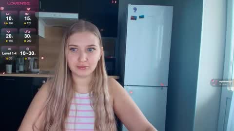 Snapshot of do_u_want_alice chatting on 02.12.26 Alice online show from 02.12.26