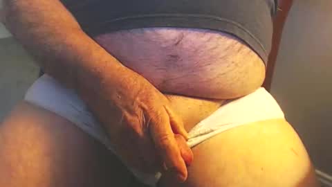 docbob0776 online show from 04.14.26