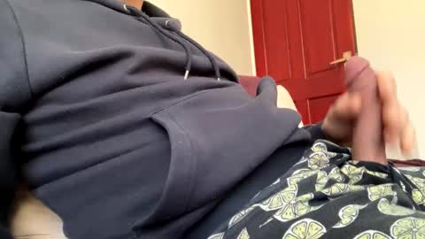 Snapshot of dogfight12 chatting on 01.14.26 dogfight12 online show from 01.14.26